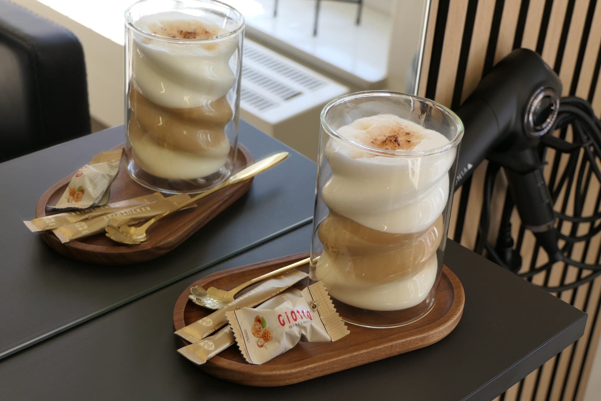 Latte macchiato an unserer Coffee-Bar