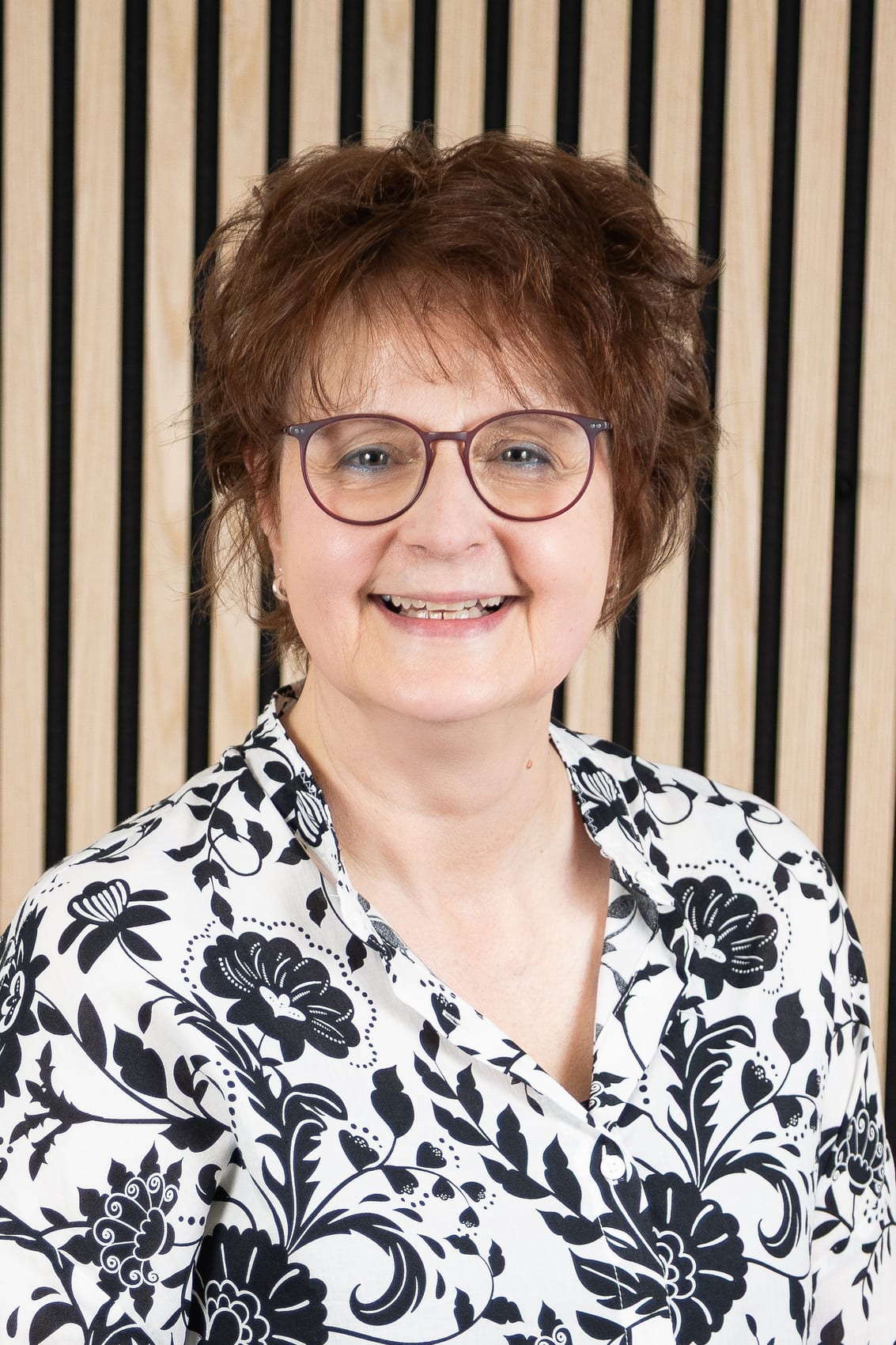 Andrea, Gesellin bei Janin's SchneidWerk